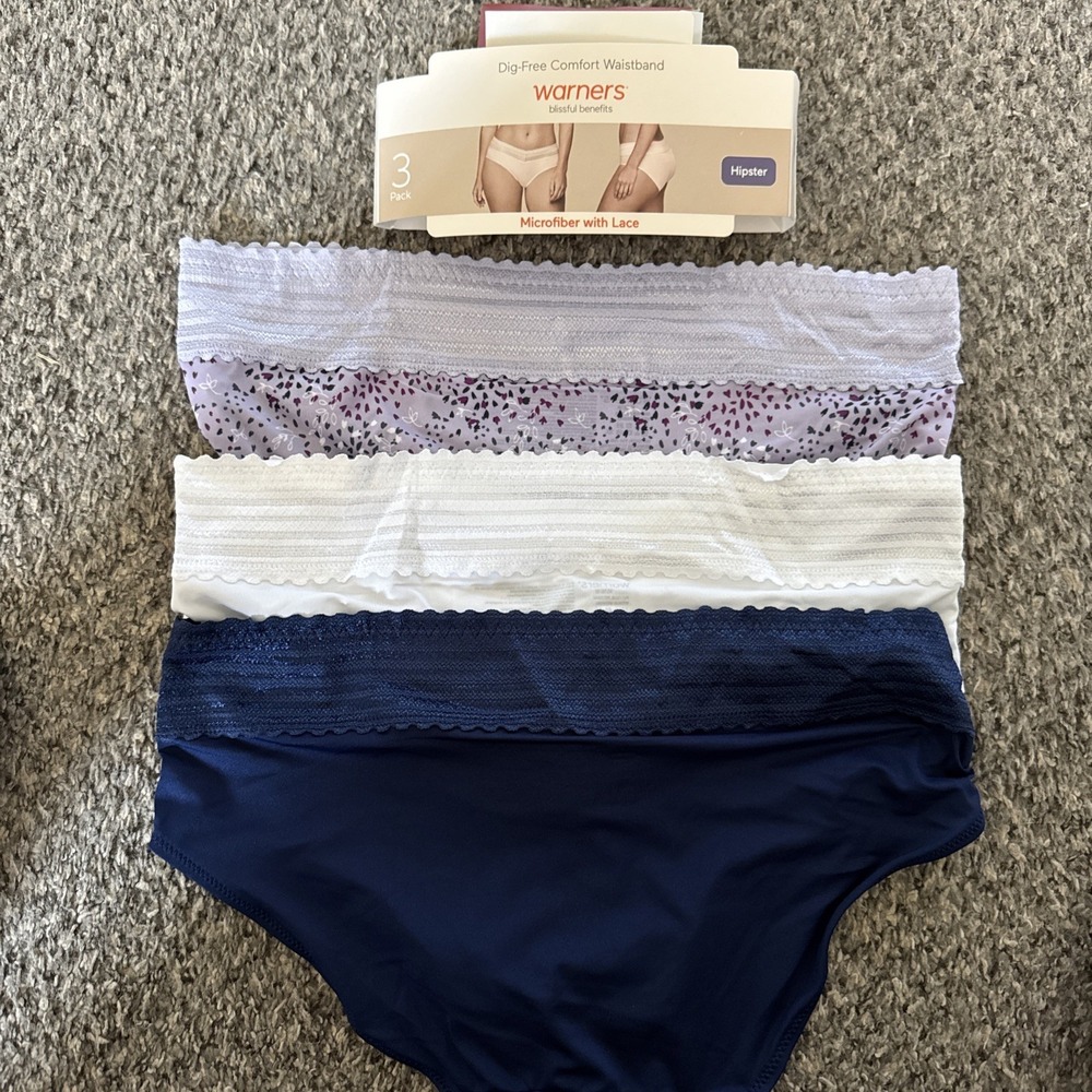 3 Pack Women's Warners Hipsters Microfiber W/ Lace Dig Free Waistband Size M